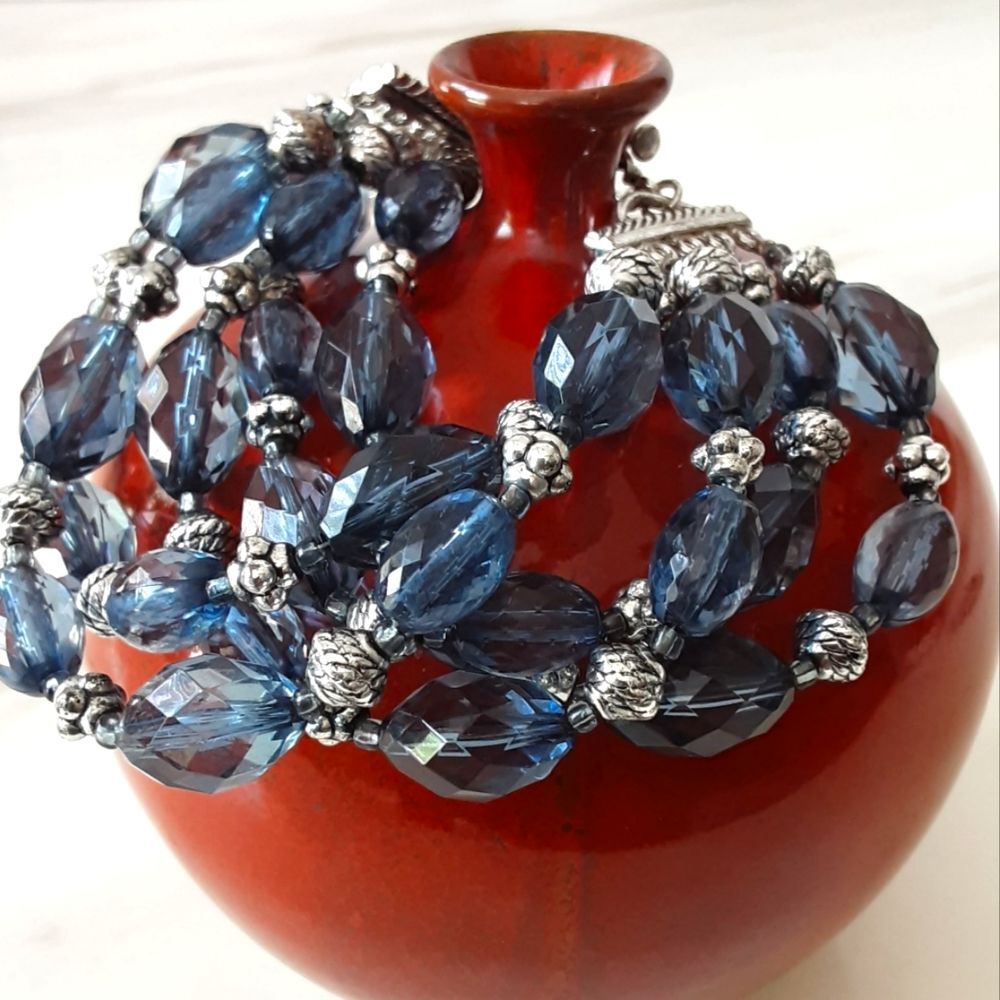 BLUE SAPPHIRE FAUX CRYSTAL 5 STRAND SILVER TONE BRACELET SZ 8"